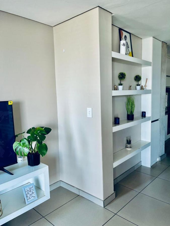 Modernluxe Apartment Windhoek Eksteriør bilde